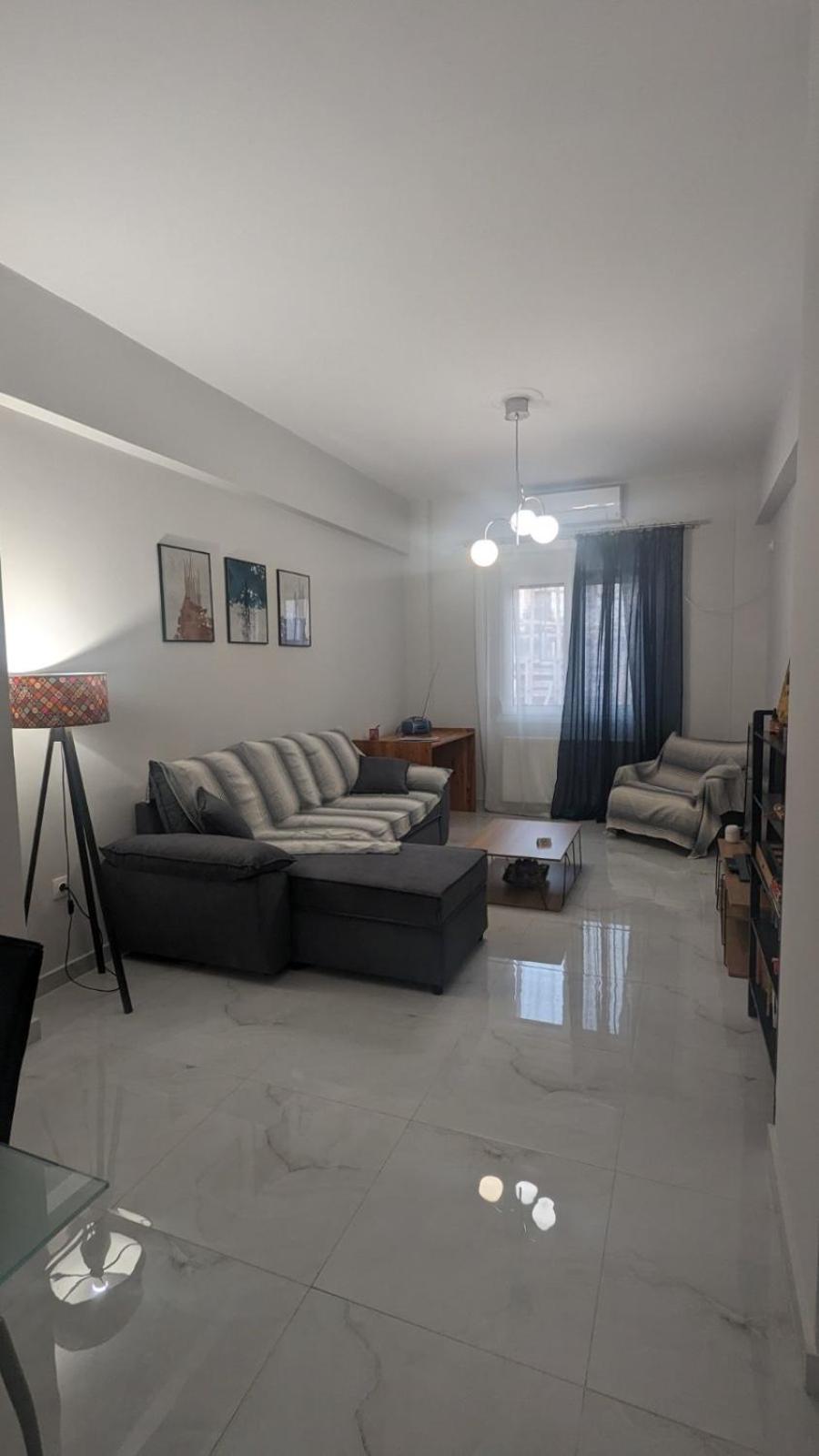 Luxury & Spacious Apartment In Athena Bagian luar foto