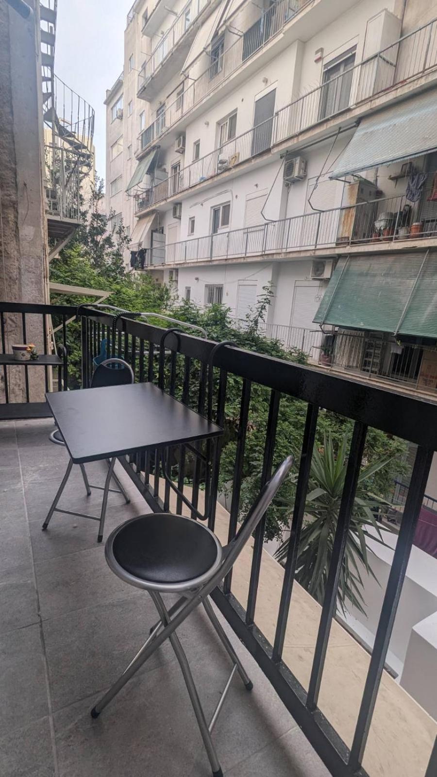 Luxury & Spacious Apartment In Athena Bagian luar foto