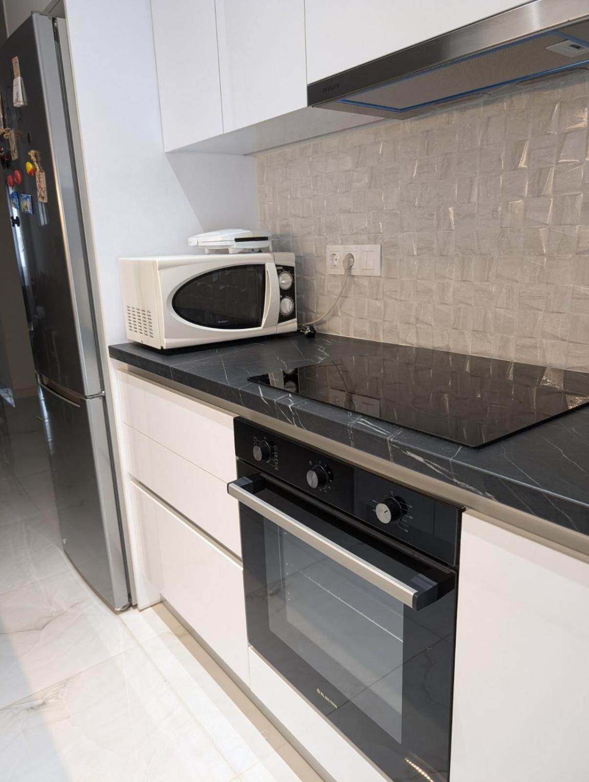 Luxury & Spacious Apartment In Athena Bagian luar foto